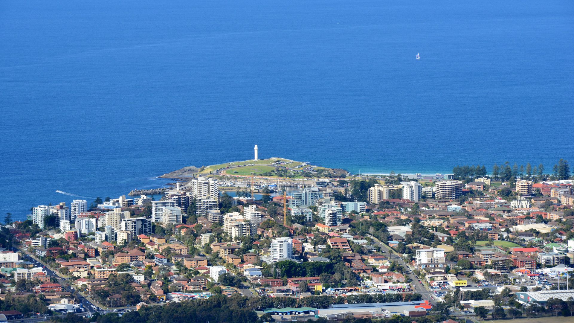 ariel shot of wollongong houses